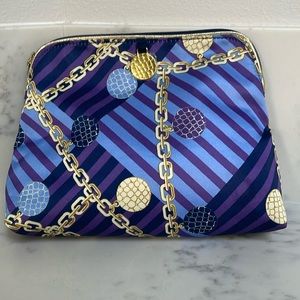 Estee Lauder make up pouch or travel case